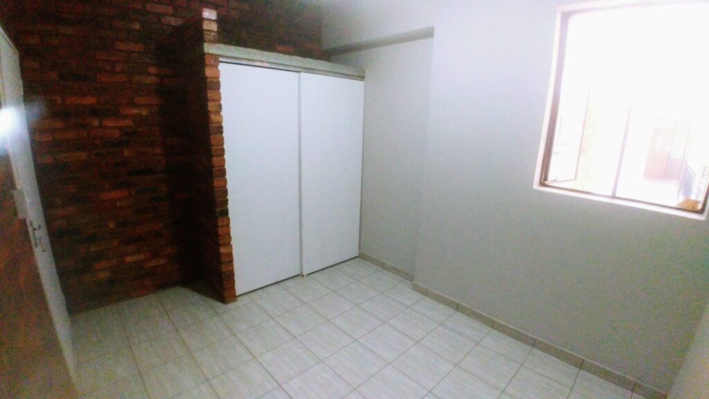 Colorado - 3 Bedroom - Bed 2