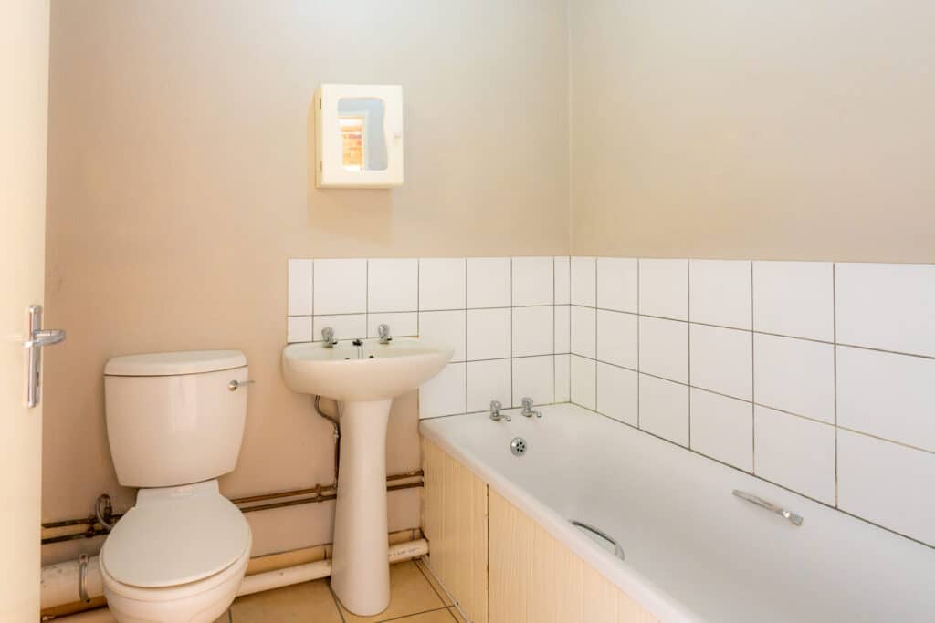 Markwell House - Bathroom