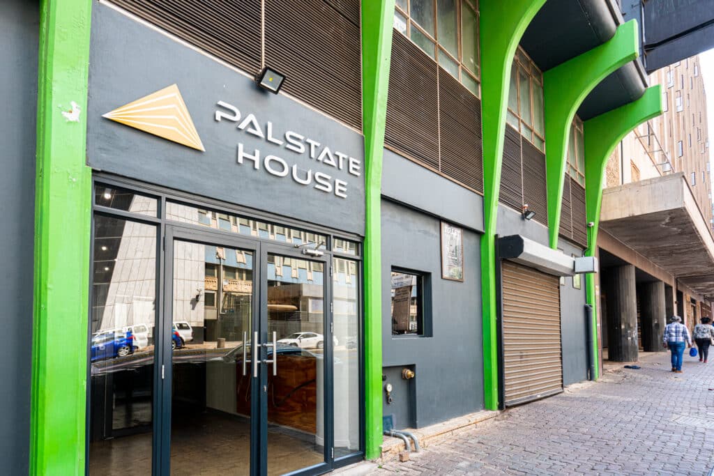 Palstate House - Entrance 2