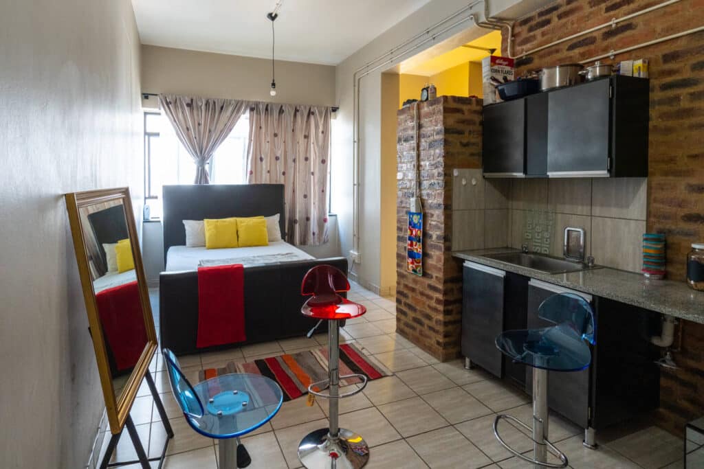 Palstate House - Occupied Bachelor View